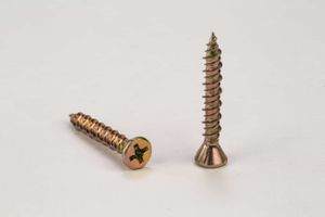 בורג מצולע Hi-Lo (צמנט בורד) 3.9X28