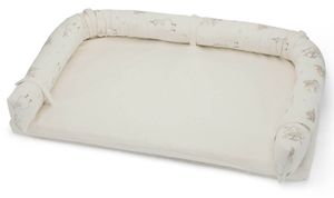 משטח החתלה 100% כותנה עם מגן ראש לשידת החתלה - האפי