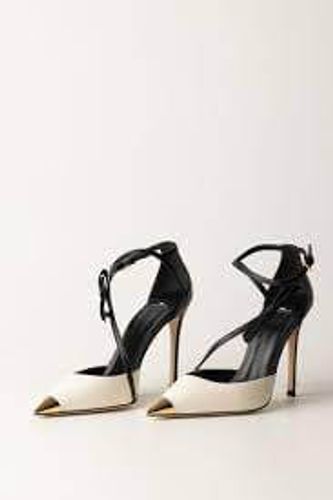 ‪SA87L47E2 מאת www.elisabettafranchi.com‬‏ Two-colour Nappa leather slingback shoes