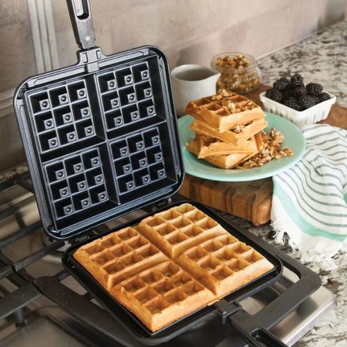 מחבת וופל בלגי Nordic ware