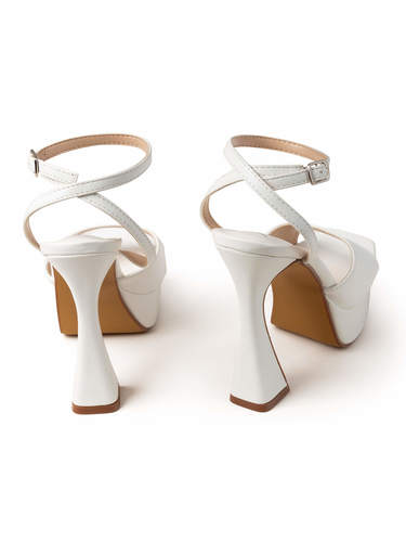 סנדל כלה דמוי עור עקב גבוה בצבע לבן  | 35-40 | ADISS LEATHER WHITE 9995