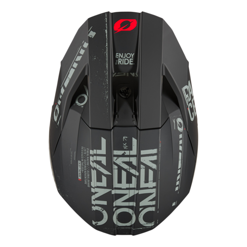 קסדת שטח אוניל O'Neal 3SRS Helmet דגם 0625-47עם מבנה הגנה כפול, פתחי אוורור מרובים, מעטפת ABS איכותית ותאימות לחיישן בטיחות חכם ומתקן GoPro לרכיבת שטח מקצועית