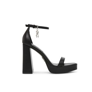 סנדל STEVE MADDEN מידות 36-40.5 לנשים בגוון שחור