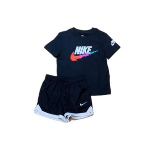 חליפה NIKE מידות 2-7 לילדים בגוון נייבי