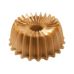 תבנית Nordic ware Bundt Brilliance