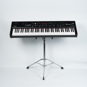 פסנתר חשמלי Yamaha CP-73