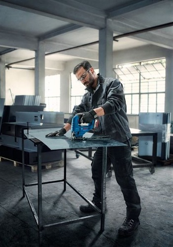 מסור אנכי נטען Bosch GST 183-LI Professional 