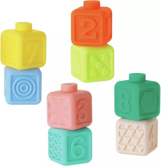 קוביות פלסטיק רכות ומתחברות מבית