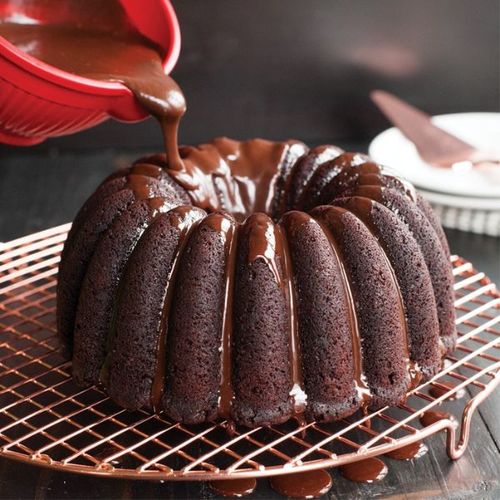 תבנית Nordic ware Bundt Elegant Party