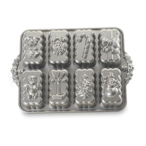 תבנית לכריסמס מיני אינגליש קייק Nordic ware 