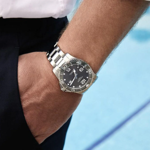 Longines L37824766 Hydroconquest 43MM לונג'ין יבואן רשמי