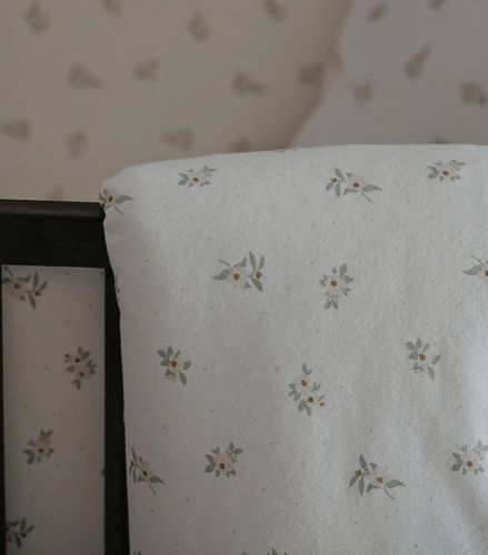 סט מצעים 3 חלקים למיטת תינוק - פריחת הכלנית