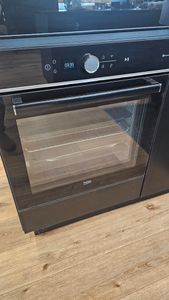 תנור בנוי BBIM13400XCS זכוכית שחורה
