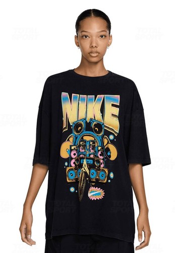 חולצת נייק Nike Sportswear Oversized T-Shirt | נשים