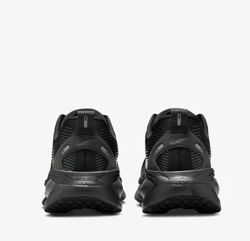 נעלי נייק  Nike Vomero 18 | גברים