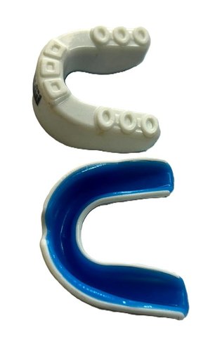 מגן שיניים מקצועי עם ג'ל – לבן תכלת