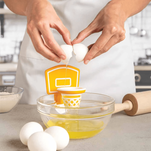 מתקן הפרדת חלבון וחלמון - Dunk N' Egg