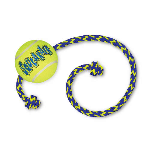 קונג כדור סקוויקר מצפצף עם חבל - KONG Squeaker Ball with Rope