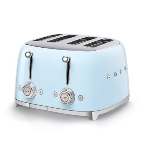 מצנם ל-4 פרוסות מחולק יוקרתי ומעוצב דגם TSF03 מבית Smeg סמג