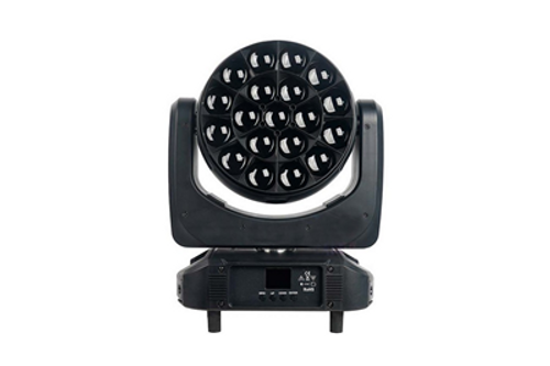 ארבעה פנסי מובינג לד זום LIGHTEK