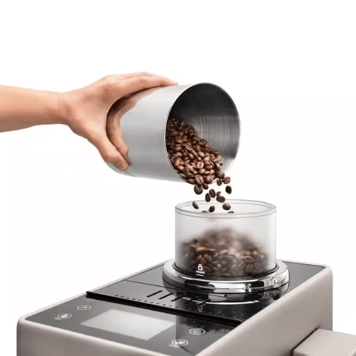מכונת אספרסו אוטומטית עם סטימר Rivelia דלונגי DeLonghi דגם EXAM440.35.BG