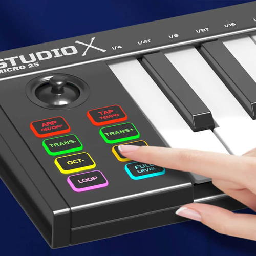 מקלדת שליטה STUDIOX MICRO49