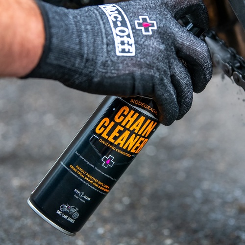 תרסיס לניקוי שרשרת מאק אוף בנפח 400 מ״ל – MUC-OFF MOTORCYCLE CHAIN CLEANER