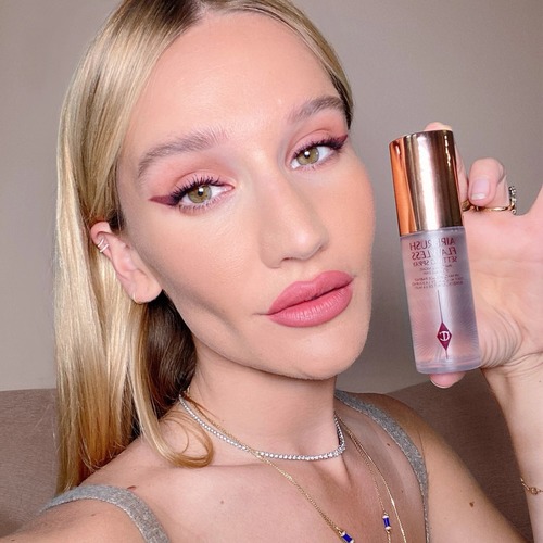 ספריי מקבע שרלוט באריזת 34ml Charlotte Tilbury  Airbrush Flawless Waterproof Setting Spray
