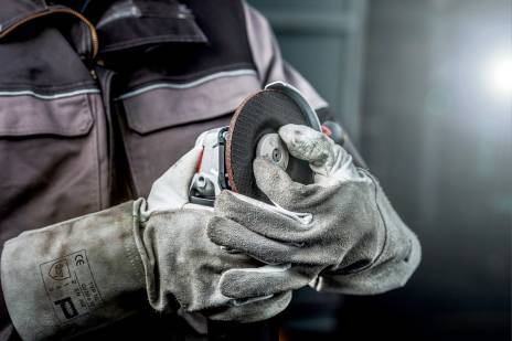 METABO W9-115 QUICK 4.5 W900 משחזת זוית - דגם עם החלפת דיסק מהירה.