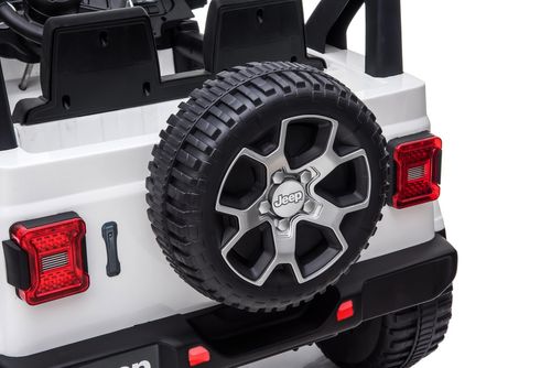 מכונית ממונעת 12V בדמות ג'יפ רוביקון Rubicon דו-מושבי עם דלתות נפתחות, גלגלי EVA, אורות ושלט עצירת חרום - לבן