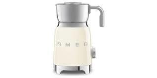 מקציף חלב Smeg MFF11