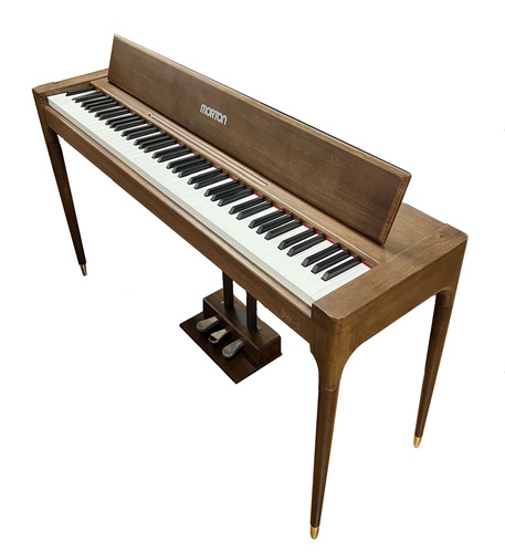פסנתר חשמלי 88 קלידים עם 3 פדלים MORTON SW-8 WALNUT