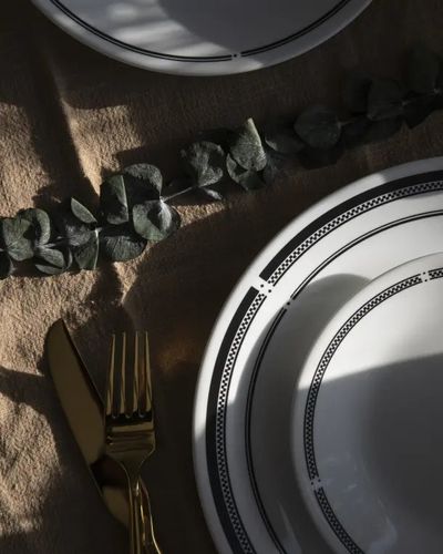 סט 18 חלקים עגול קורנינג  Corning CORELLE® - Paloma