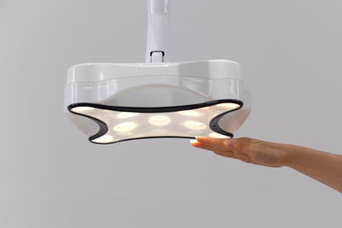 מנורת ניתוחים מודרנית לד LED קומפקטית וקלה תלייה תקרה