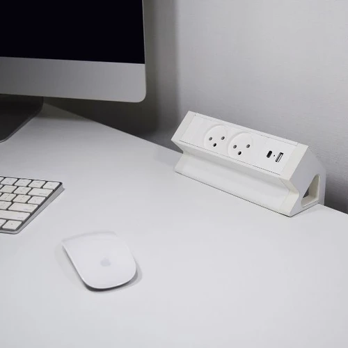 מפצל שקעים לשולחן כולל 2 שקעי חשמל שקע USB ושקע TYPE C 