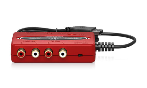 כרטיס קול קומפקטי - Behringer UCA 222