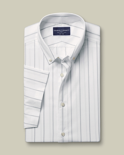 חולצה שרוול קצר גזרת קלאסיק - White & blue pinstripe non-iron stretch poplin slub ss cf