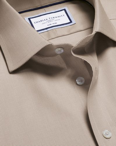 חולצה מוקה גזרת אקסטרה סלים -Mocha brown non-iron stretch Westminster weave CA extra slim fit
