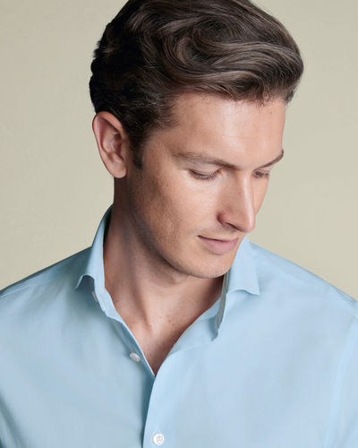 חולצה גזרת סלים סטרץ - Sky blue non-iron stretch twill slim fit shirt