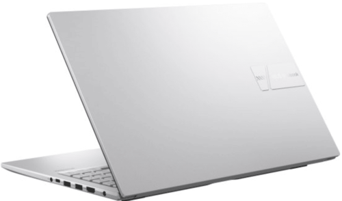 לפטופ Asus VivoBook X1504VA מוצג בזווית אלכסונית על רקע ניטרלי