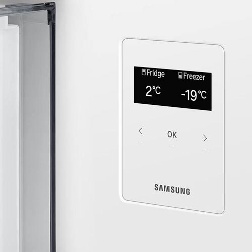 מקרר 4 דלתות 648 ליטר Samsung BESPOKE RM70F63REB Kitchen Fit זכוכית שחורה