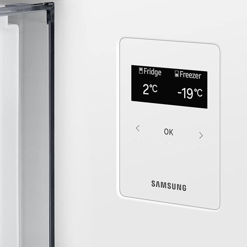 מקרר 4 דלתות 648 ליטר Samsung BESPOKE RM70F63REW Kitchen Fit זכוכית לבנה