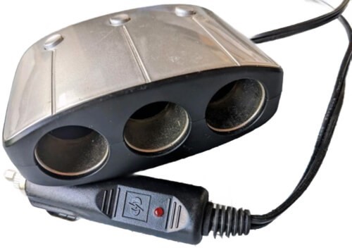 מפצל שקע מצית ל3 יציאות + 2 שקעי USB 