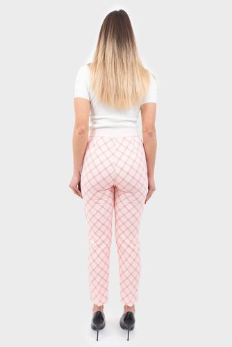 Trousers in crêpe fabric with diamond print