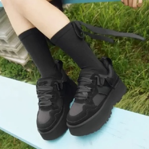 סניקרס UGG אסטרומל שחור מידות 36-41 לנשים