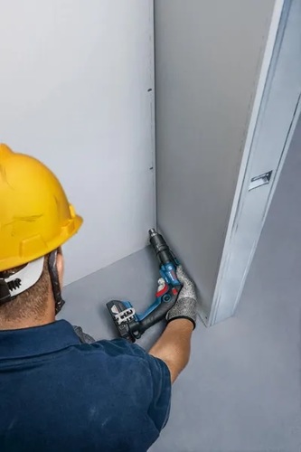 מברגת גבס נטענת בוש GTB 185 BOSCH - גוף בלבד