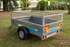 נגרר פתוח עם בלמים 2.2X1.5 למשקל 750 ק"ג - דגם SHIRAZ עם תוספת גדר רשתות