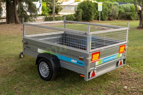 נגרר פתוח עם בלמים 2.2X1.5 למשקל 750 ק