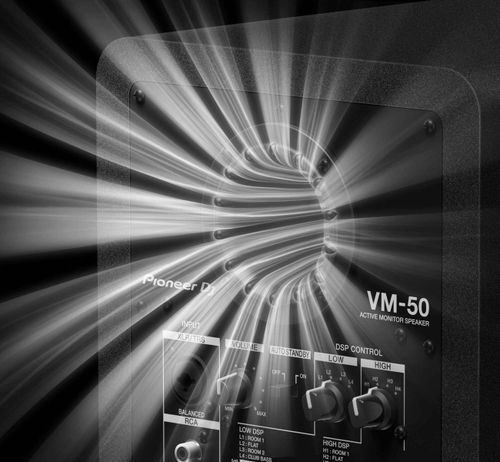 מוניטור דגם VM-70 מבית Pioneer