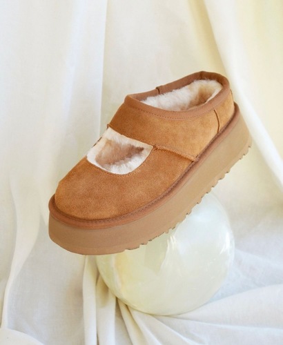 כפכף UGG מרי ג׳יין צ׳סנאט מידות 36-41 לנשים